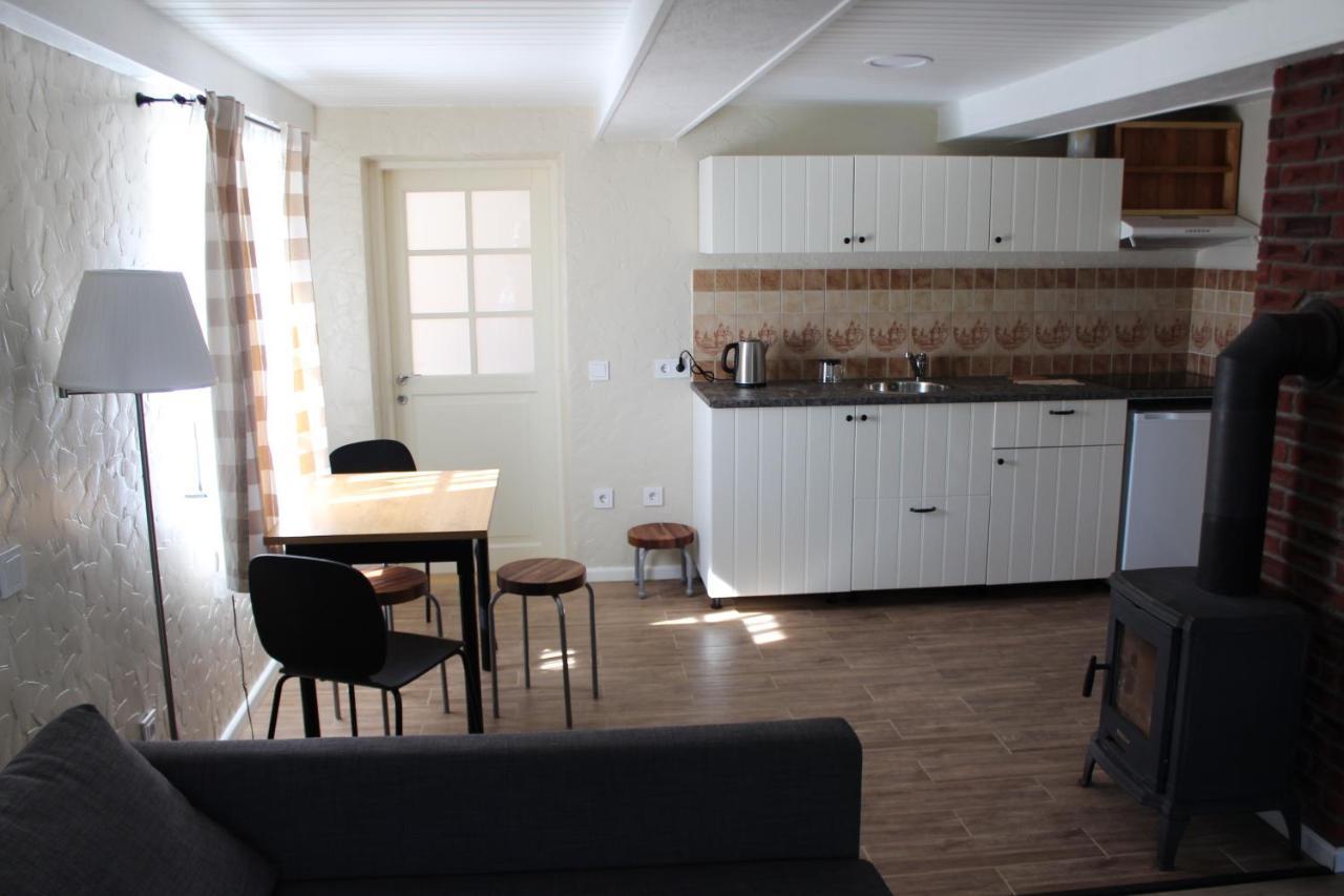 Mono House Apartman Rusne Kültér fotó