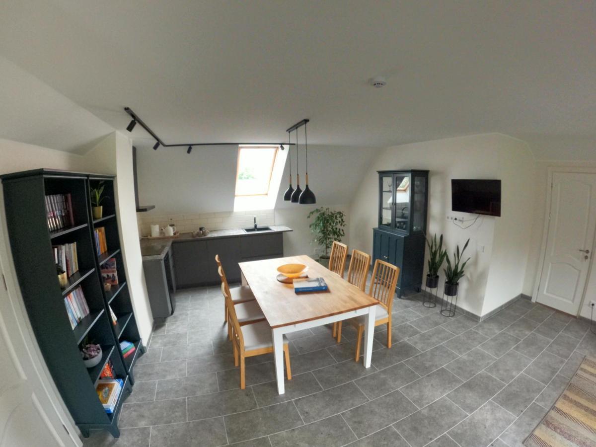 Mono House Apartman Rusne Kültér fotó